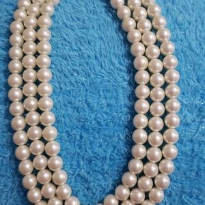 Pearl necklace